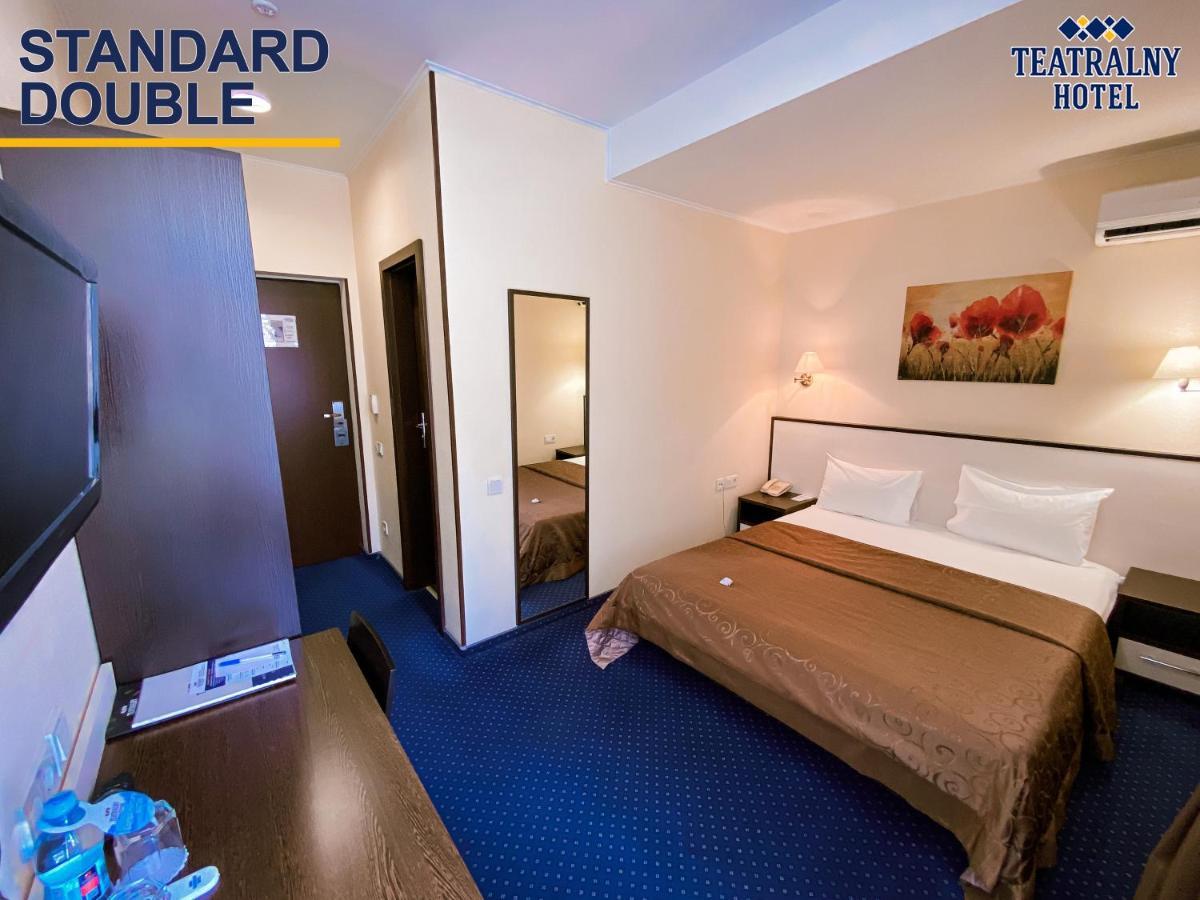 Teatralny Hotel Zaporizhia Eksteriør billede