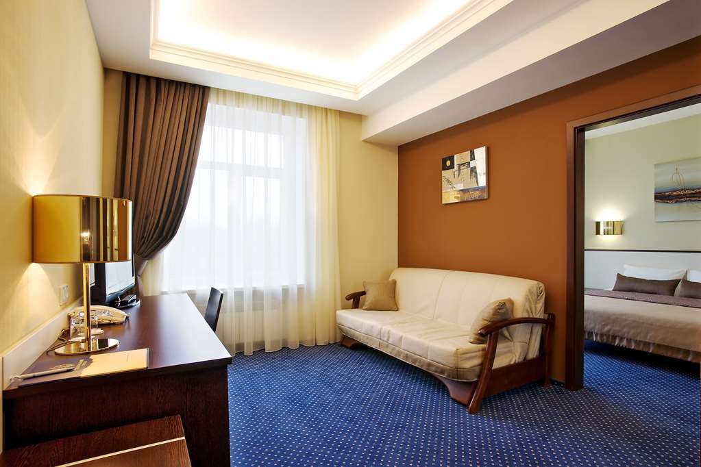 Teatralny Hotel Zaporizhia Værelse billede