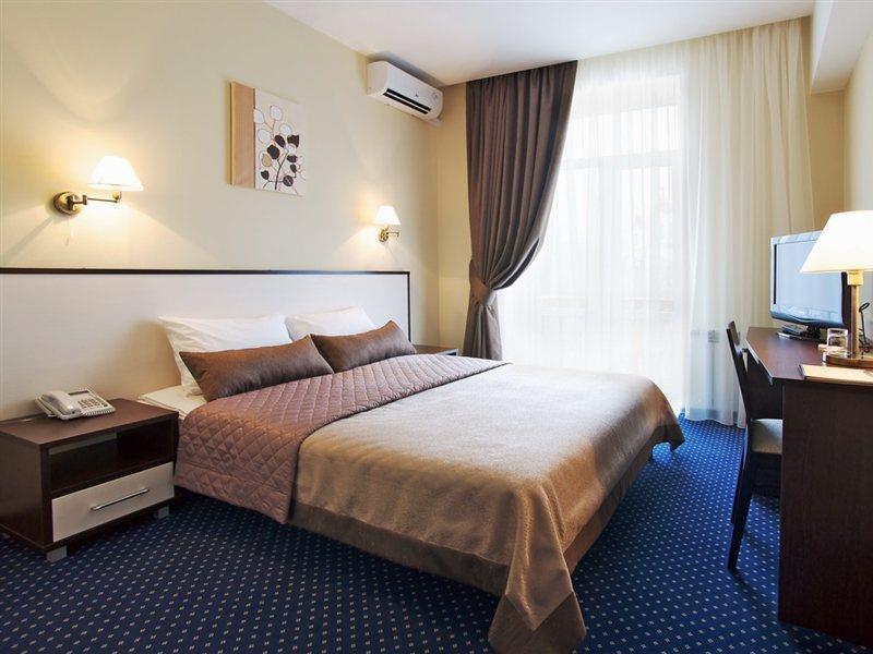 Teatralny Hotel Zaporizhia Eksteriør billede